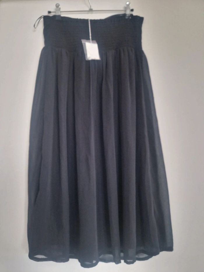 Robe sans bretelles Kiabi (neuf, noir), S / 36 / 8 - photo numéro 3