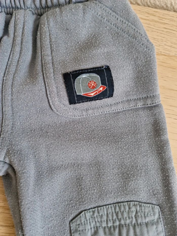 Jogging 12 mois - photo numéro 2