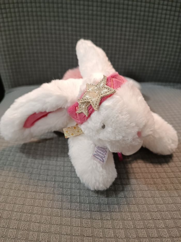 Doudou et compagnie lapin bonbon