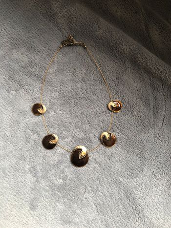 Collier nikita marron