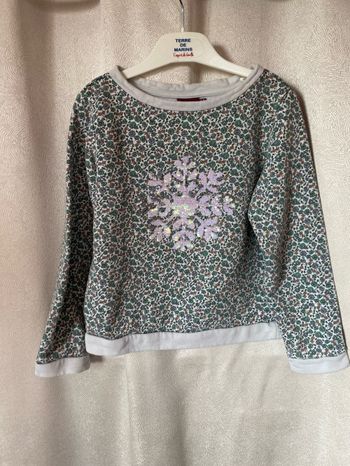 Très joli pull sweat fleuri vert et sequins 8 ans Sergent Major