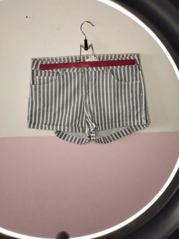 Short h&M taille 38