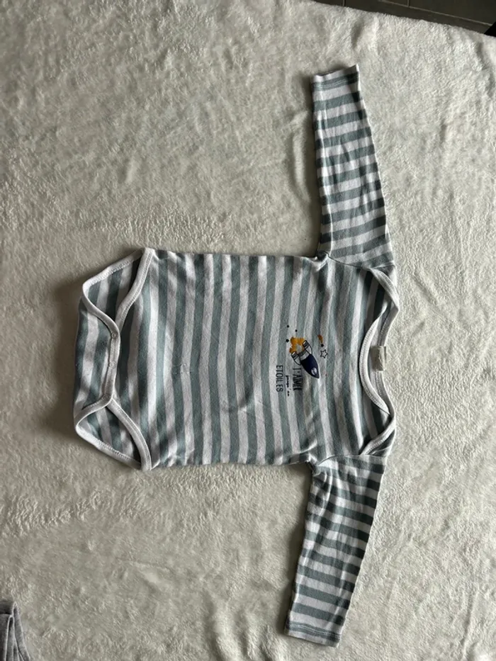 Lot de 3 bodys - photo numéro 4