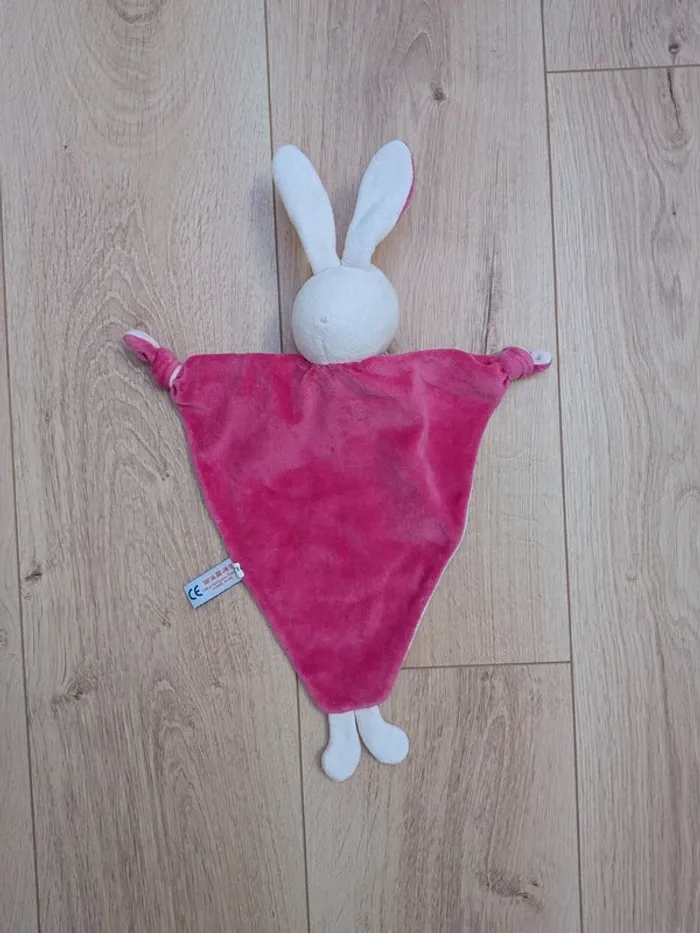 Lapin plat doudou - photo numéro 3