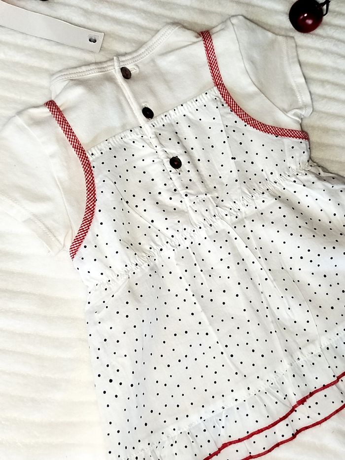 Jean Bourget Blouse fille 6 mois NEUVE - photo numéro 3