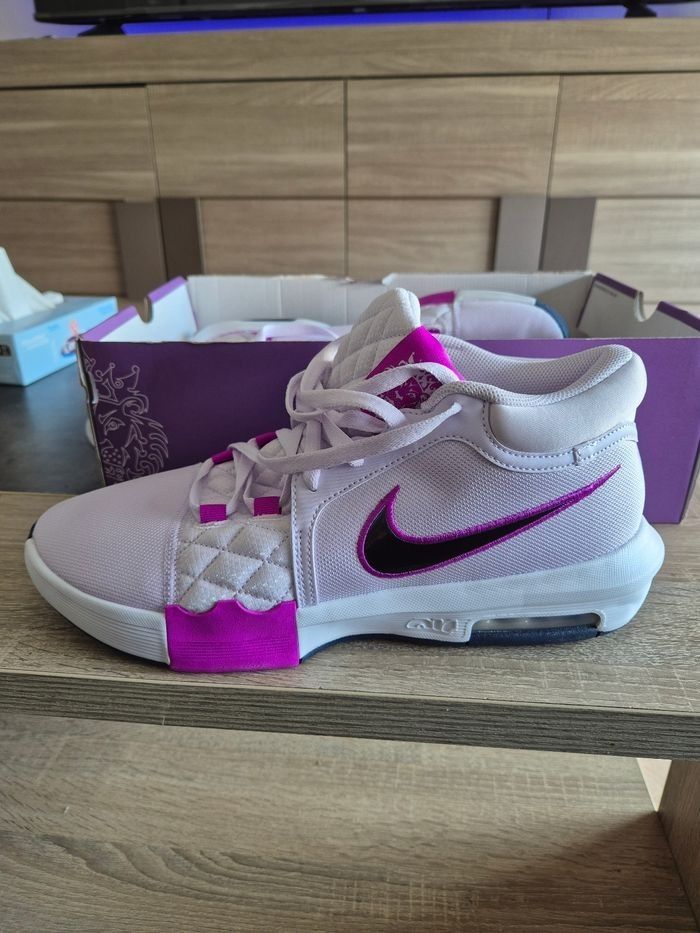 Lebron witness VIII - photo numéro 4