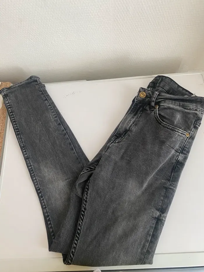 Jean gris homme Zara