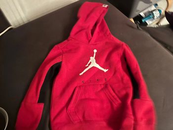 Pull Nike Air Jordan 4 ans