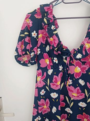 Robe d'été marine à fleurs Taille S Lefties Neuf avec étiquette