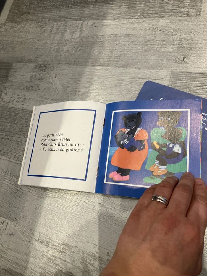 Livres petit ours brun - photo numéro 19