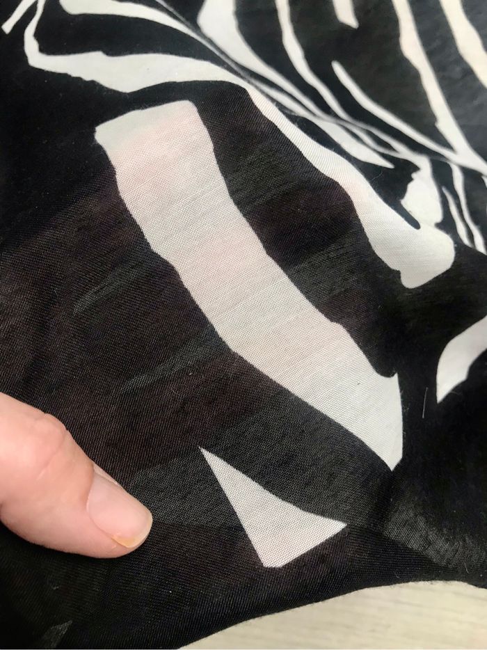 Maxi foulard xxl paréo sarong imprimé zèbre animal noir blanc graphique minimaliste - photo numéro 5