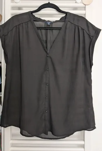 Blouse noire manches courtes