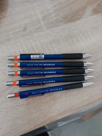 Lots critérium Staedler mars micro