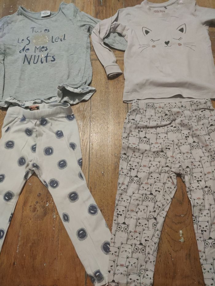 Lot 5 pyjamas 24 mois - photo numéro 2