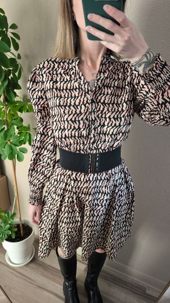 PIECES robe courte fluide imprimé rose noir manches longues XS