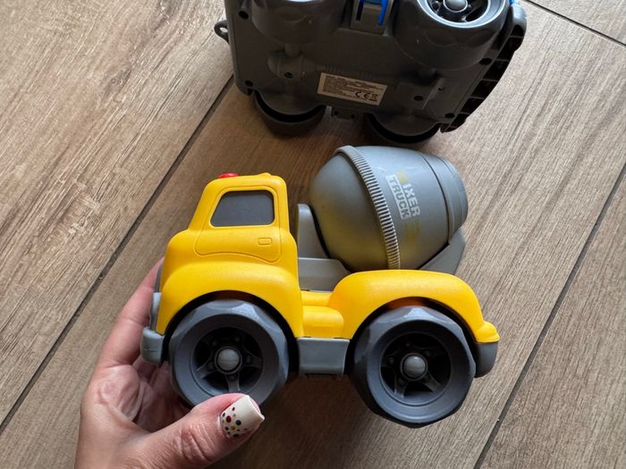 Lot 2 camions 1-2 ans bétonnière et camion-benne - photo numéro 6