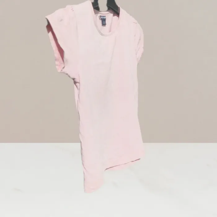 T-shirt uni rose - Kiabi - Taille 4 ans - photo numéro 2