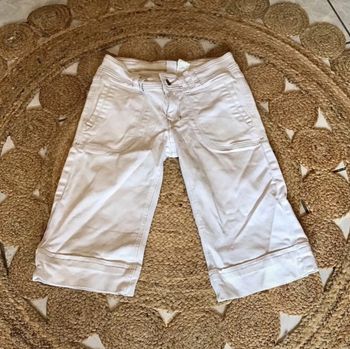 Pantacourt en jeans en taille 38 blanc et beige marque Camaïeu