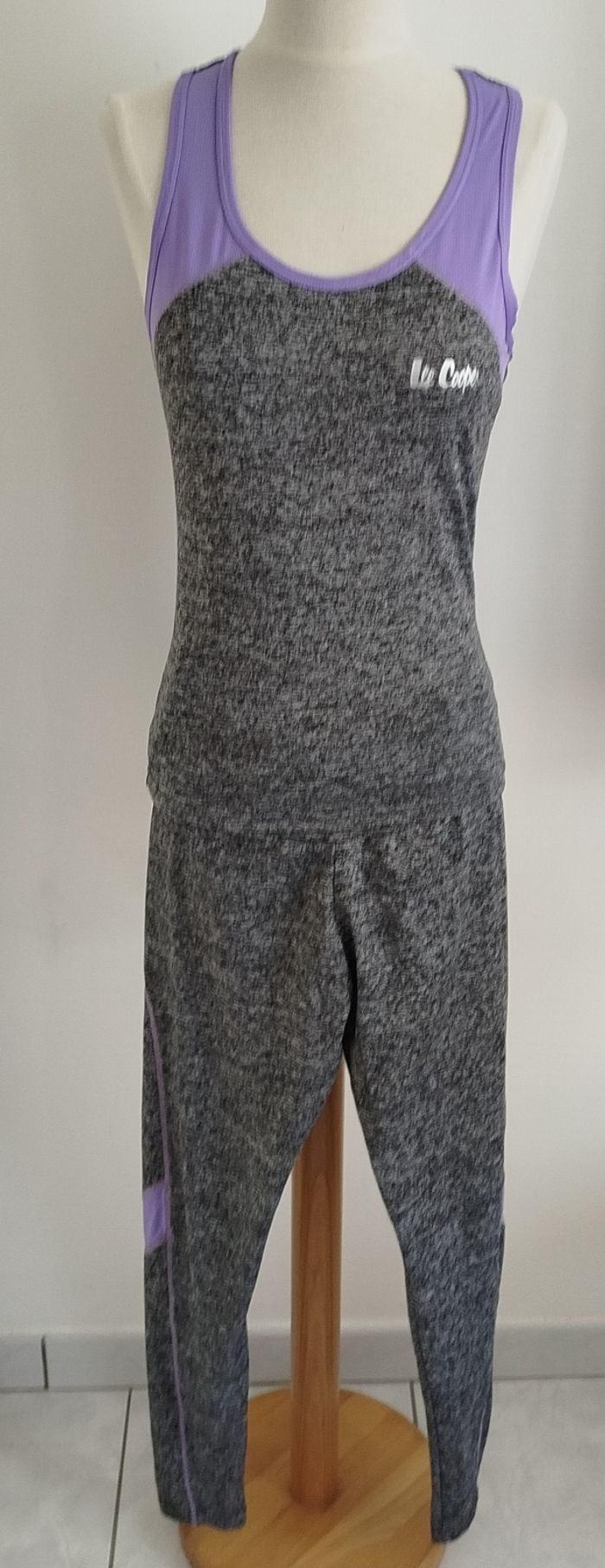 Ensemble de sport legging débardeur gris moucheté Lee Cooper taille 36 -38 - photo numéro 2