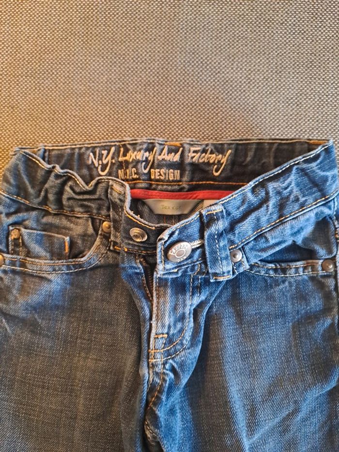 Jean droit super coupe - photo numéro 2