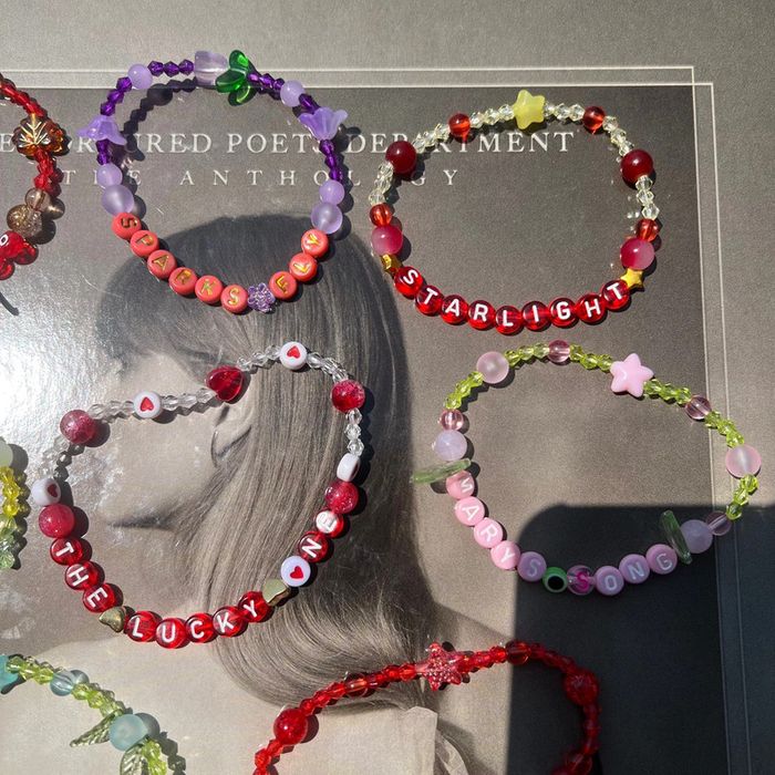 friendship bracelets | taylor swift - photo numéro 3