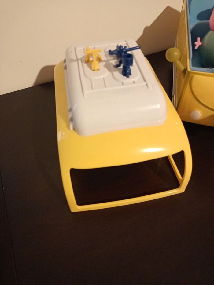 Camping car Peppa pig jaune