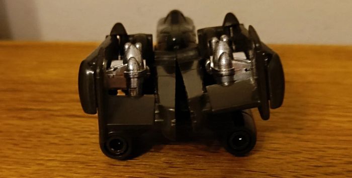 Robot transformers avion - photo numéro 5