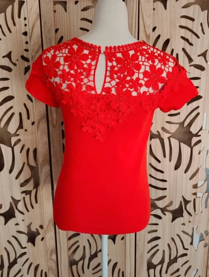 Tee shirt brodé fleurs T S/M  Foresta Bella - photo numéro 7