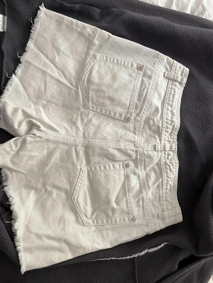Short blanc femme - photo numéro 3