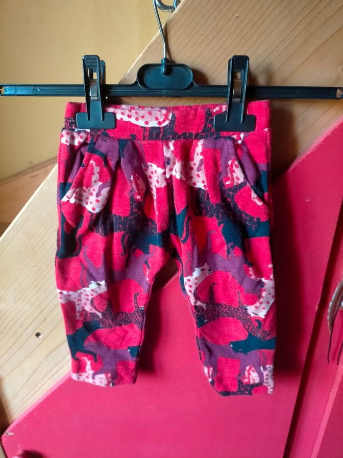 Superbe pantalon Catimini 12 mois