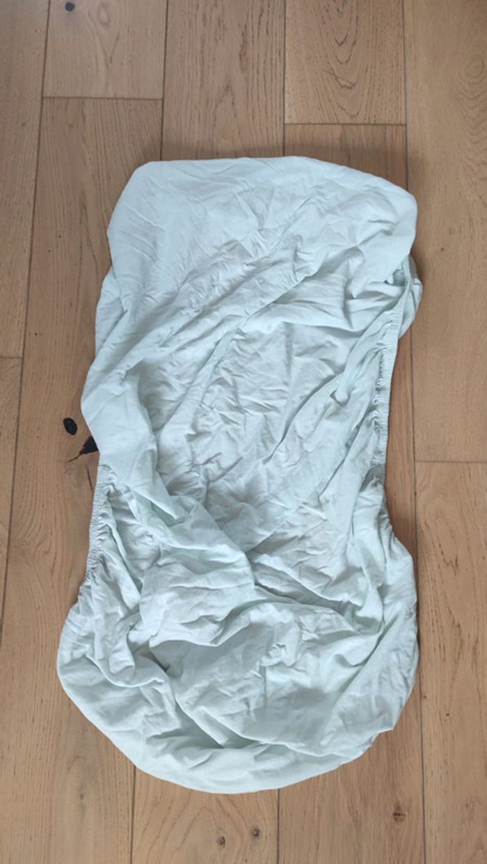 Drap housse 60 cm x 120 cm