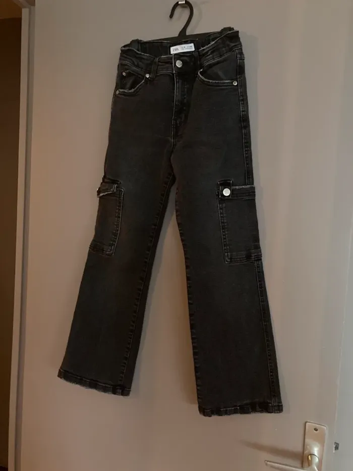 Zara jean noir New cargo 10 ans