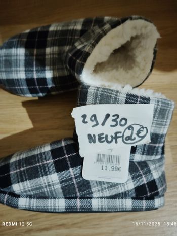 Chaussons neufs 29/30