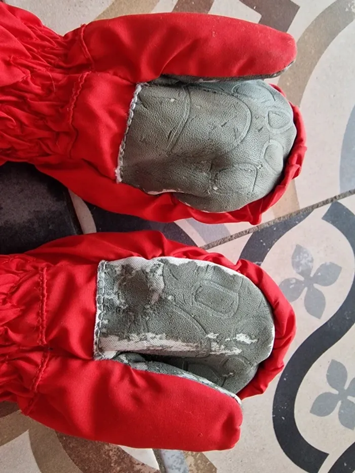 Gant bébé 1 an - photo numéro 4