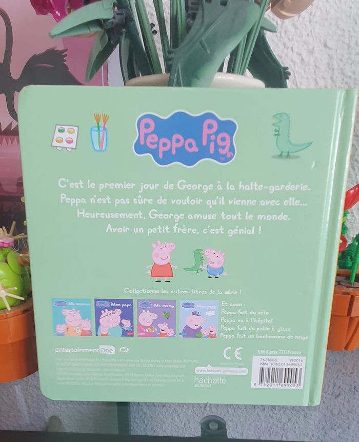 Livre Peppa Pig "George va à la garderie" - photo numéro 2