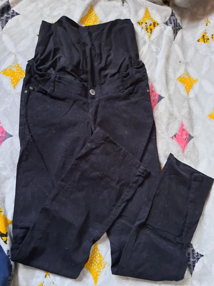 Pantalon grossesse - photo numéro 2