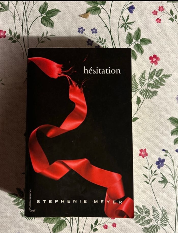 Twilght tome 3 hésitation - photo numéro 3