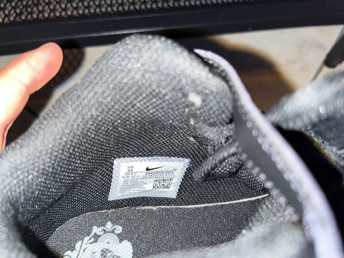 (Neuves non portées) 🏷🥰😍 superbes  baskets NIKE  AIR FORCE ONE Pointure 37.5 unisex 😍🥰 - photo numéro 8