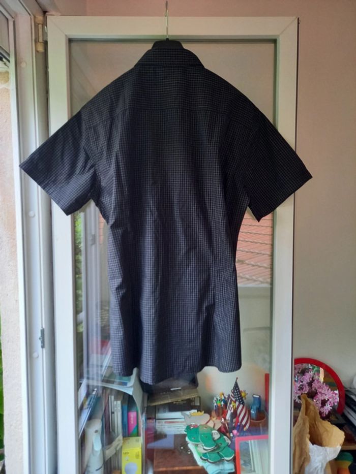 Chemise noire à carreaux vintage - photo numéro 2