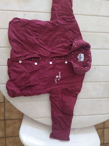 Manteau. Filles 36 mois