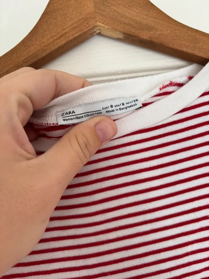 Crop top à rayures rouge et blanc Zara taille S - photo numéro 4