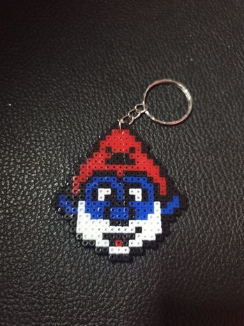 Porte-clés "Schtroumpf" en perles hama