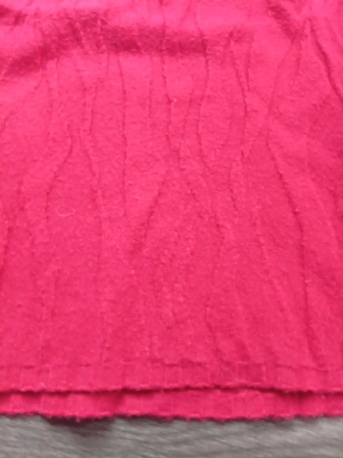 Pull rouge - photo numéro 2