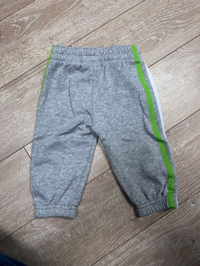 Ensemble Adidas taille 3-6 mois - photo numéro 3