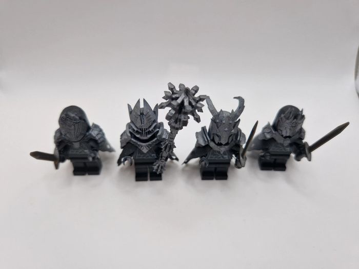 Figurines type lego 4 Nazgul custom 3d résine et peint seigneur des anneaux - photo numéro 7