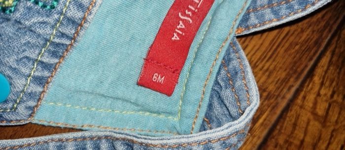 Salopette en jean - photo numéro 3