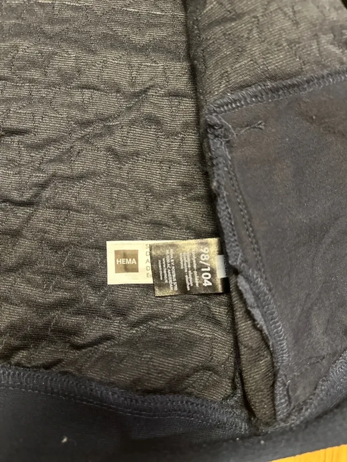 Veste mi-saison bleu marine étoile Hema - photo numéro 4