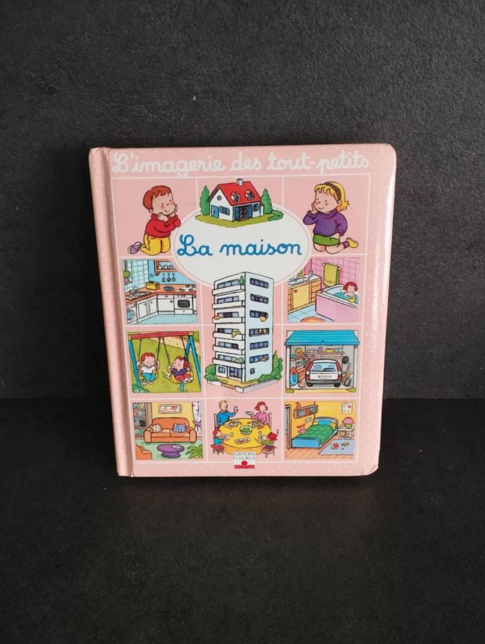 Livre l'imagerie des tout-petits la maison