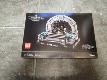 Lego Star Wars 75352 Diorama de la salle du trône de l'Empereur [NEUF]