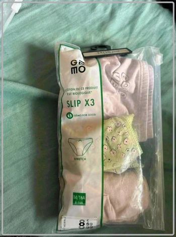 Lot  3 culotte taille  14/16ans